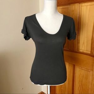 GAP Women’s T-shirt.